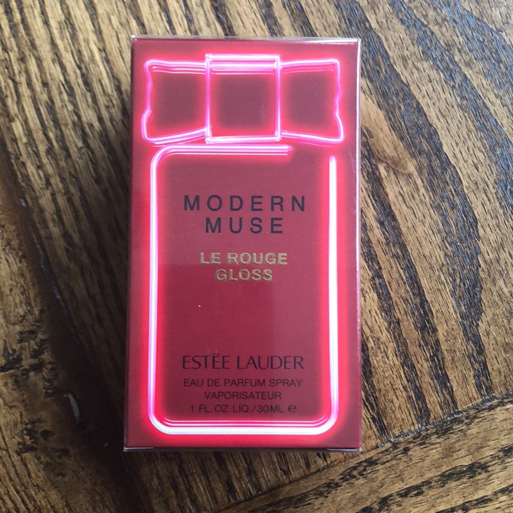 Modern Muse le rouge gloss